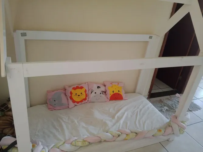 CAMA CASINHA MONTESSORIANA