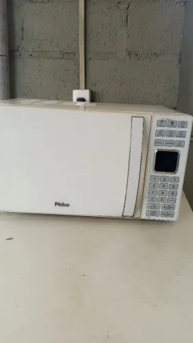 Microondas Philco retirada de peças