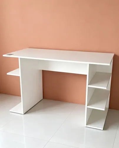 Mesa gamer em mdf