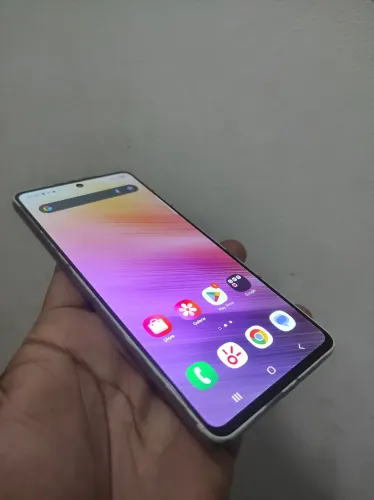 V/T Samsung Galaxy A73 branco aceito cartão 