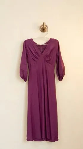 Vestido Midi Pistachio Roxo P Decote V Renda Manga 3/4 Elegante