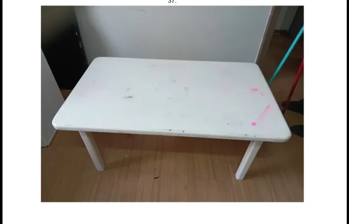 Mesa branca infantil