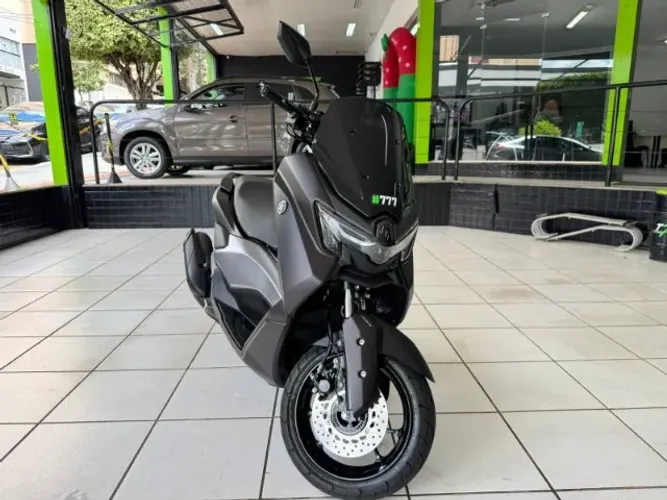 2025 YAMAHA NMAX 160