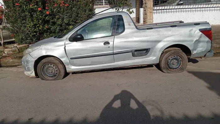 Carros para retiradas de peças.