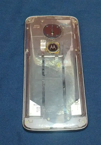 Vendo celular moto g6 play