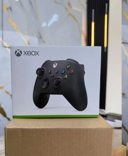 Controle Xbox series S/X sem fio novo/lacrado e original.