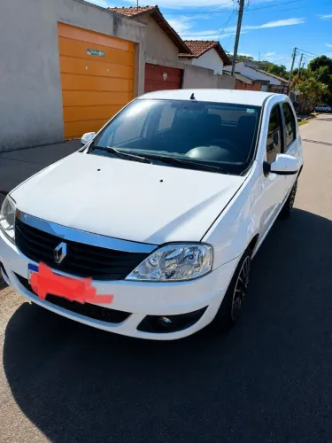 Renault Logan Expres./exp. UP Hi-flex 1.0 16V 4P 2013