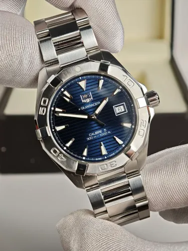 TAG heuer aquaracer way2112