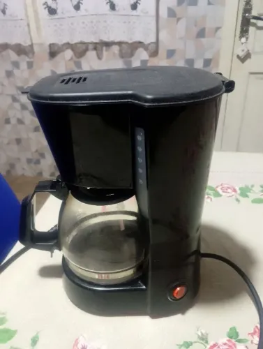 Cafeteira cadence pequena 