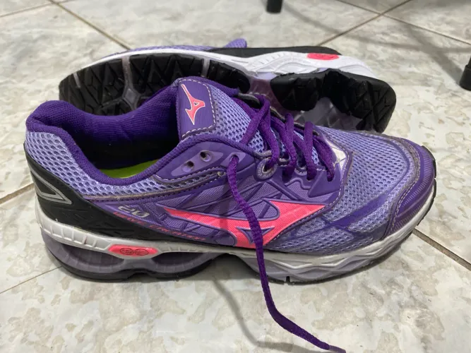 MIZUNO