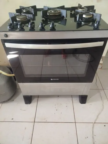Vendo fogão Atlas 5 bocas elétrico tampo de vidro