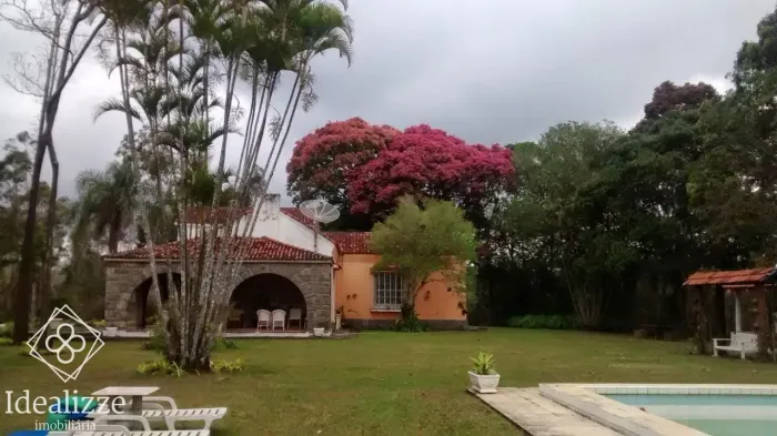 Chácara para Venda em Vassouras / RJ no bairro Cinco Lagos