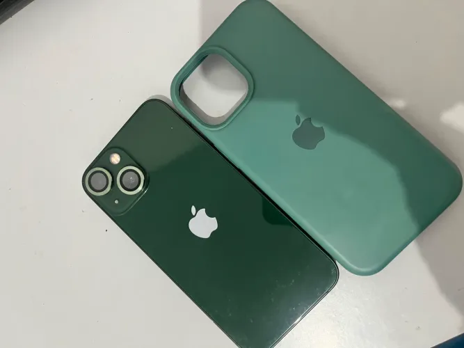 iPhone 13 mini 
