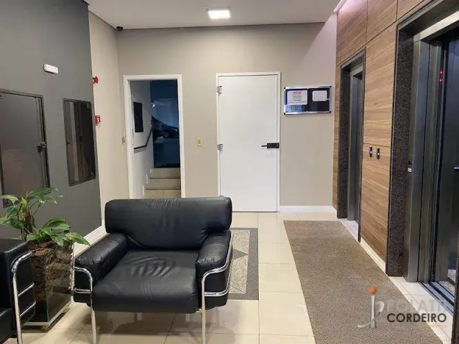 Sala à venda, 37 m² por R$ 215.000,00 - Centro Cívico - Curitiba/PR