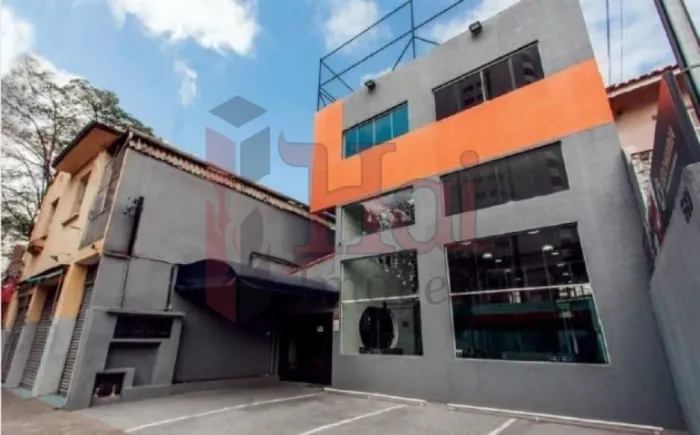 Imóvel Comercial com Renda à Venda na Vila Romana - Lapa com 465 m²
