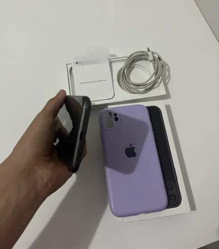iPhone 11 conservado