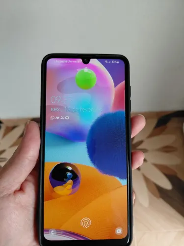 Celular em ótimo estado