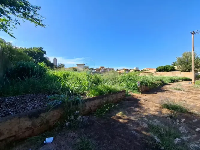 Terreno de 735m² à venda - Jardim Canadá