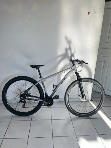 BICICLETA NOVA