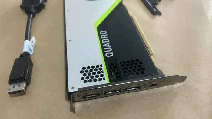PLACA DE VIDEO NVIDIA QUADRO - RTX4000 8GB GDDR6 256 BITS (3X DP + 1X DVI-D DL) - VCQRT