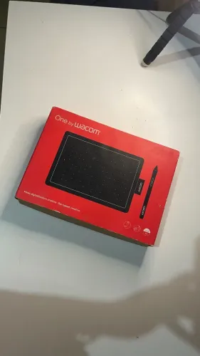 Mesa Digitalizadora One By Wacom CTL472 (Pequena)