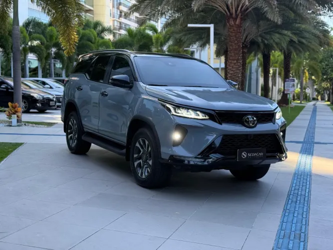 Toyota Hilux SW4 SRX Diamo. 4X4 2.8 TB DIE AUT 2020