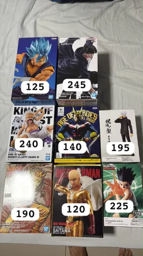Vendo action figures da BANDAI