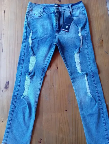 Calça jeans masculina Tam 44 
