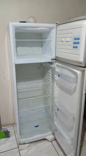 Geladeira Dako 337 L - (110V)