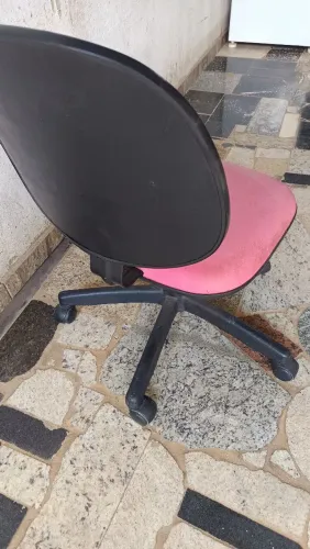 Doação cadeira escritório