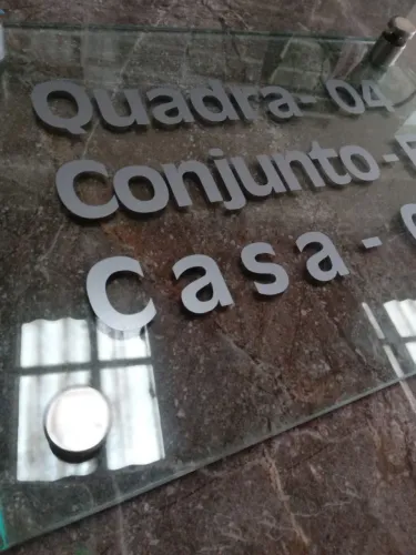 Placa de endereço 