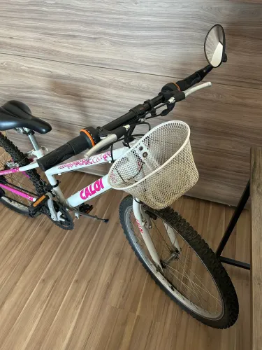 Bicicleta Caloi Ceci Aro 24 - 2017