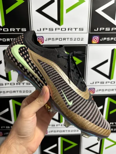 Chuteira Campo Nike Phantom