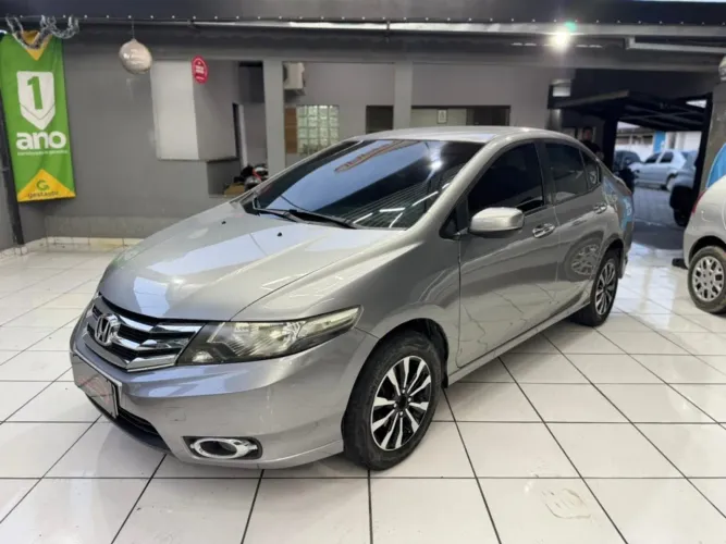Honda City Sedan LX 1.5 Flex 16V 4P Aut. 2013