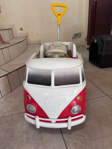 Kombus Carrinho Infantil Clássico 2 em 1 passeio com empurrador e pedal