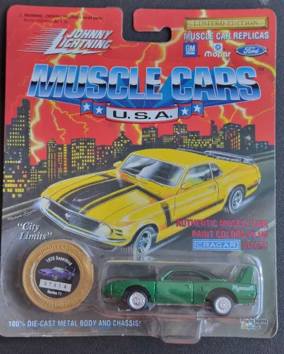 Miniatura Premium Johnny Lightning 1970 Plymouth Superbird