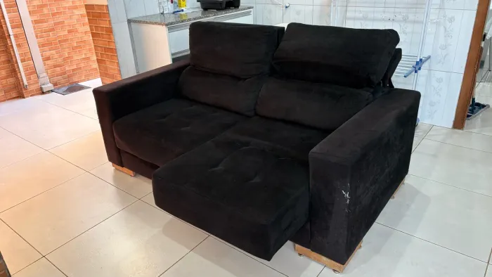 Sofá retrátil e reclinável usado