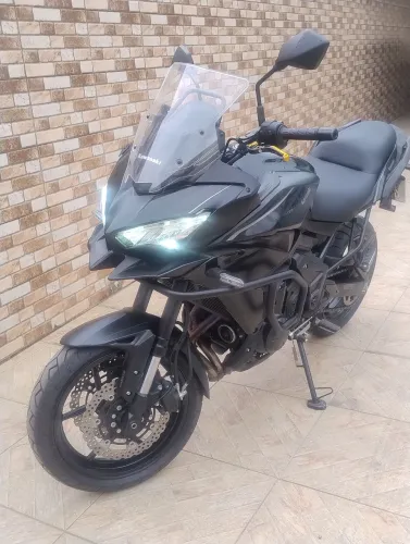 Kawasaki 650 2024