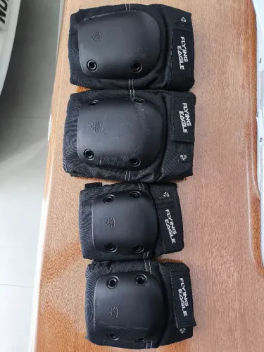 Protetor de joelhos e cotovelos de Patins ou Skate