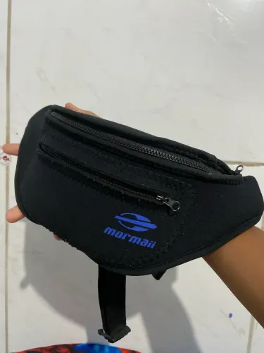 pochete mormaii modelo novo usado poucas vzs