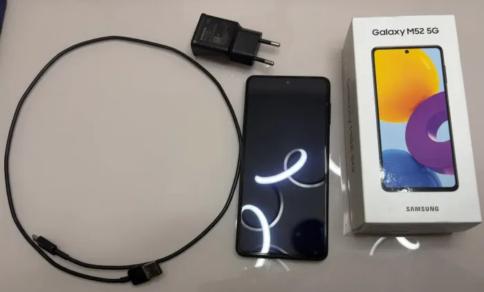 Samsung Galaxy M52 5G 128GB Completo na Caixa + Carregador Original