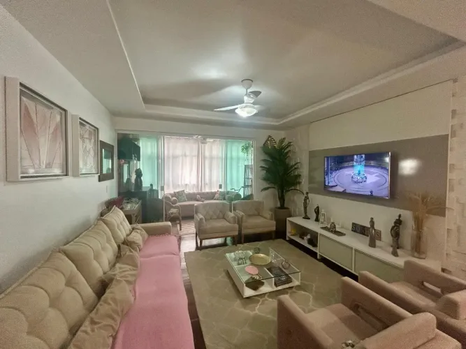 Apartamento à venda no bairro Varjota em Fortaleza