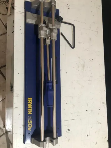 Cortadeira de Pisos IRWIN 550V