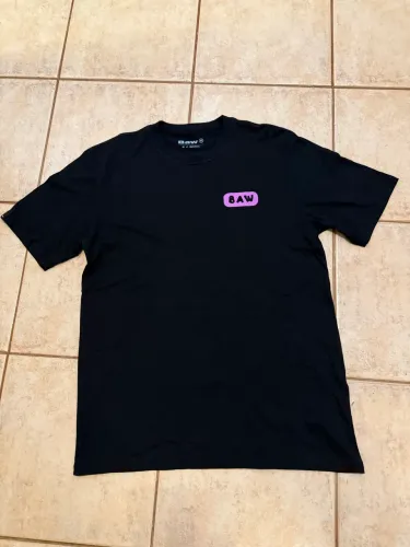 camiseta baw estampada