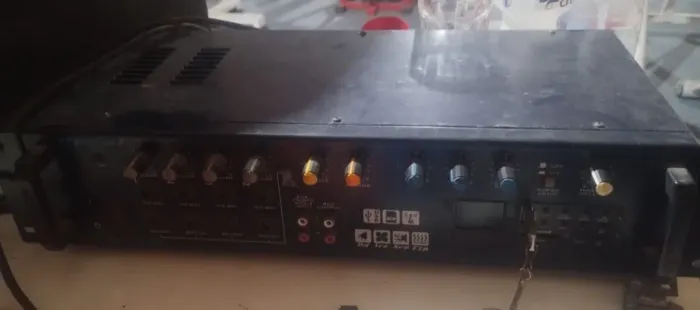 Amplificador de som