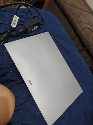 Notebook , usado poucas vezes, chamar no whatsapp *