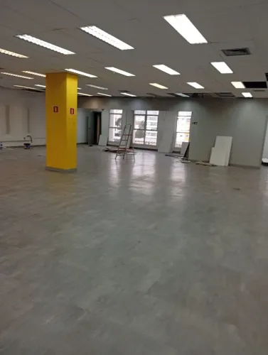 Ajudante Para limpeza pós obra  feminina 