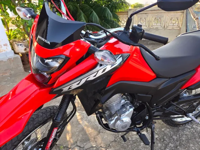 Moto Honda NXR 160 Bros CBS 2025