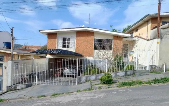 Casas Padrão em Poços de Caldas