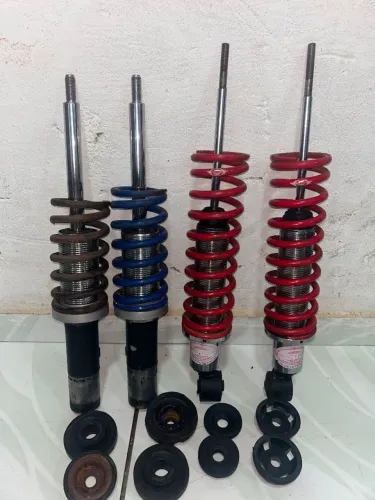 VENDO SUSPENSÃO A ROSCA SUPER SLIM PRA GOL, SAVEIRO, FOX